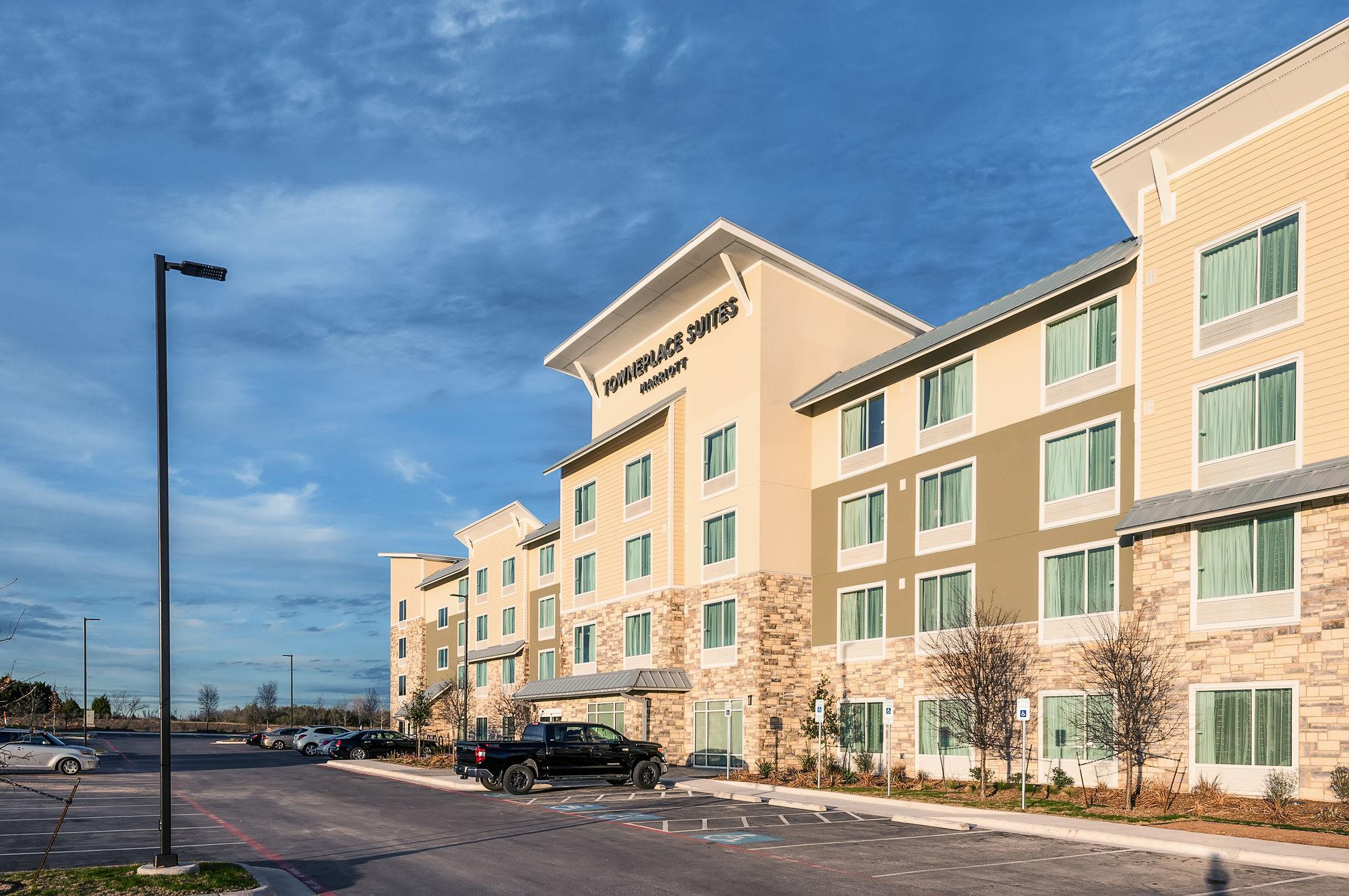 Towneplace Suites By Marriott Austin Parmer/Tech Ridge Exterior photo